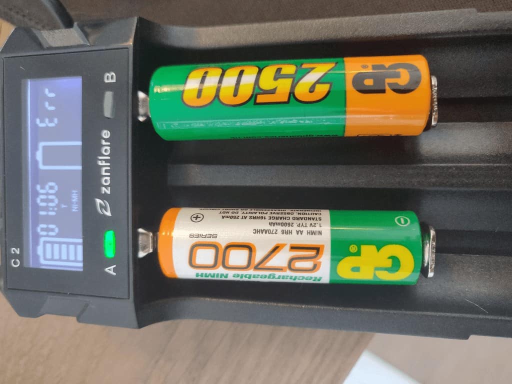 zanflare C2 Battery  stuck out