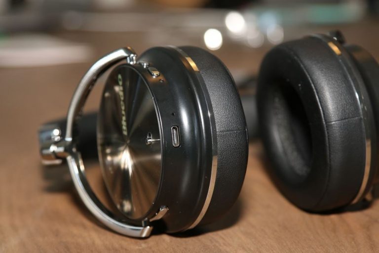 Bluedio T4S Noise Cancelling Bluetooth Headphones