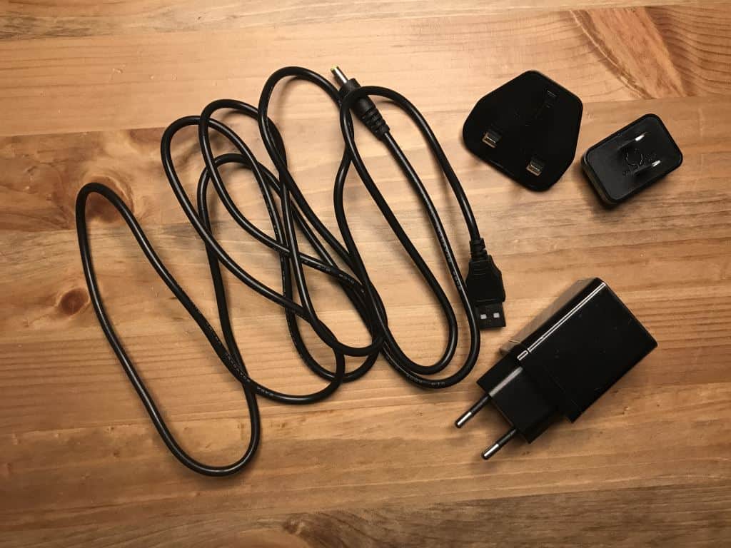 Ockel Sirius A - Included cables