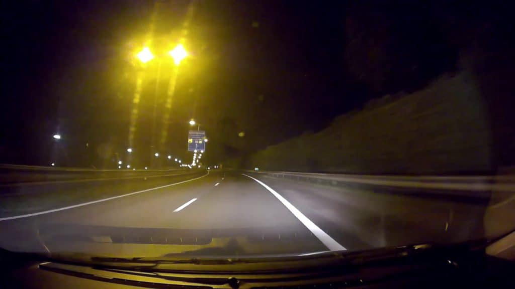 Alfawise G70 Footage Snapshot Highway Signs